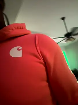 Snapshot of Bignc chatting on October 8, 1:31 pm Bignc online show from October 8, 1:31 pm