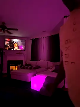 Snapshot of Bignc chatting on October 22, 11:59 pm Bignc online show from October 22, 11:59 pm