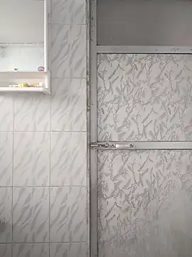 surabhi09 online show from December 2, 4:18 am