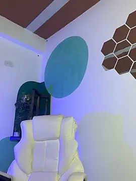 LollaByer online show from October 10, 9:14 pm