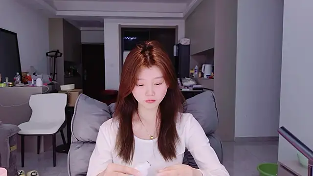 Snapshot of yangyang-1115 chatting on February 21, 1:56 pm yangyang-1115 online show from February 21, 1:56 pm