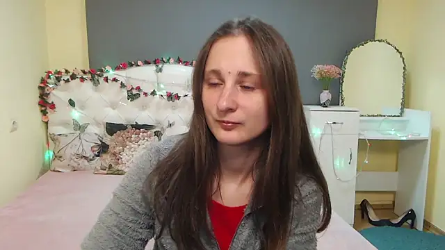 MichelLeee online show from March 12, 12:11 pm