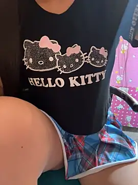 Velyn 18 online show from February 28, 4:52 pm