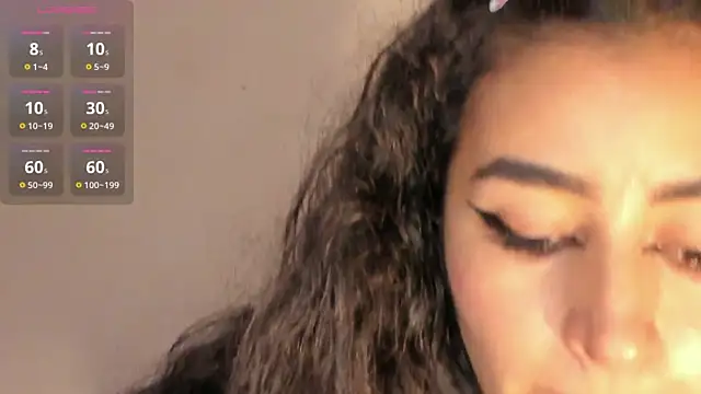 Snapshot of Lady_Rey chatting on March 7, 1:20 am Lady Rey online show from March 7, 1:20 am