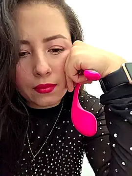 NeredaXxx online show from October 17, 8:55 pm