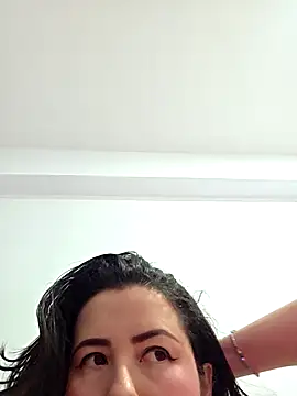 NeredaXxx online show from April 15, 7:58 pm