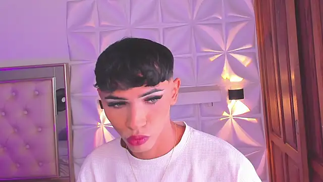 im sebaslopez online show from April 2, 7:33 pm