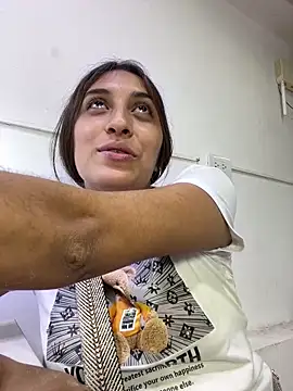 bigasssweet 2 online show from March 14, 9:00 pm