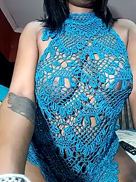 Snapshot of Wildblack22 chatting on November 17, 7:14 am Wildblack22 online show from November 17, 7:14 am