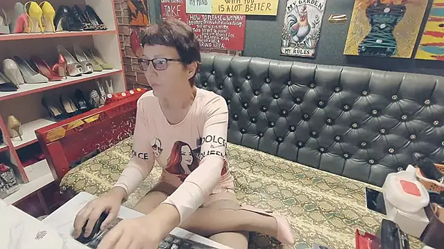 Lily4yourfun online show from October 12, 5:28 am