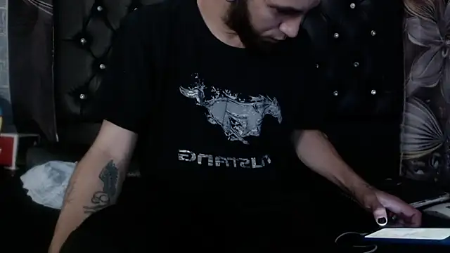 Snapshot of _Asmodeo666 chatting on February 24, 5:38 am Asmodeo666 online show from February 24, 5:38 am