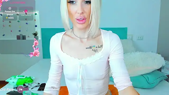 Lana kitty   online show from December 25, 12:05 am