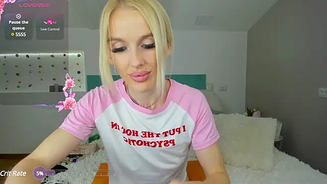 Lana kitty   online show from December 29, 1:24 am