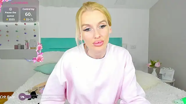 Lana kitty   online show from January 2, 3:05 am