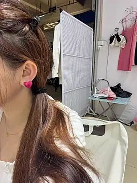 Selenaaaaa- online show from April 7, 5:52 am