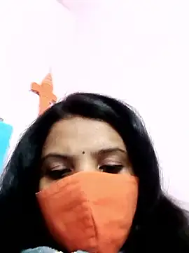 Scheme SS online show from January 7, 5:04 pm