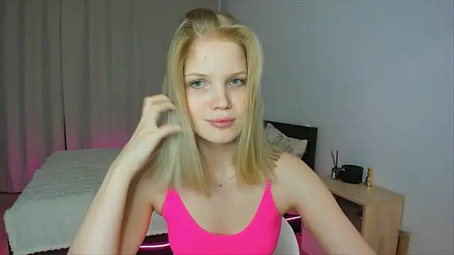 Xloe Queen online show from January 31, 7:34 pm