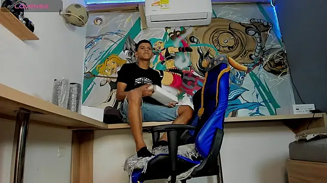 Jeffry wolvess online show from February 14, 12:36 pm