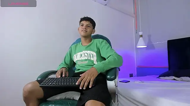 Jeffry wolvess online show from February 27, 11:38 pm