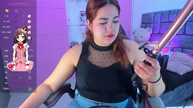 jisoo   online show from October 10, 1:10 pm