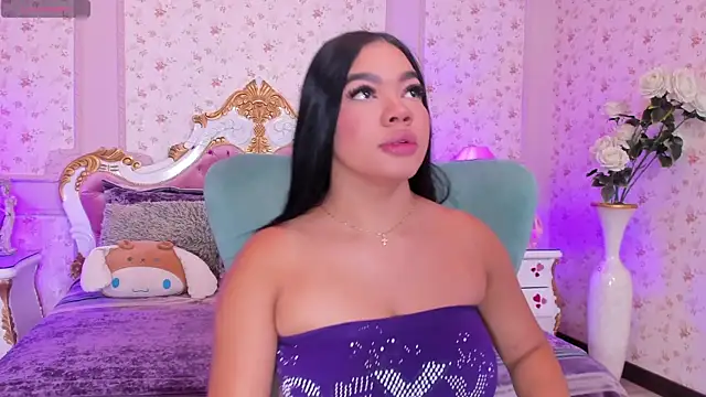 Snapshot of AllissonJames chatting on November 4, 11:31 am AllissonJames online show from November 4, 11:31 am