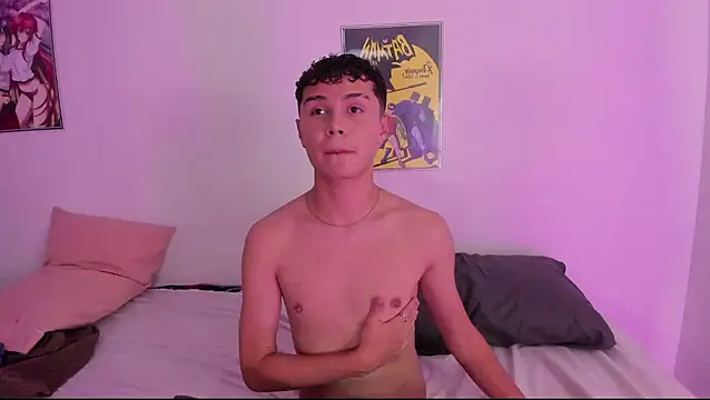 crushnier online show from December 26, 8:42 pm