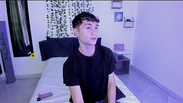 crushnier online show from January 21, 5:20 pm