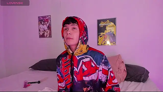 crushnier online show from January 25, 9:04 pm