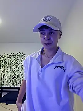 crushnier online show from March 6, 10:58 pm