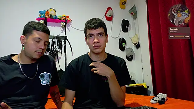 Snapshot of Nymphobuddies chatting on December 26, 7:05 pm Nymphobuddies online show from December 26, 7:05 pm