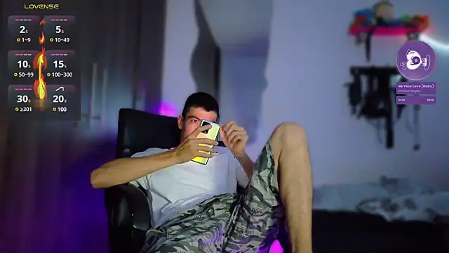 Snapshot of Nymphobuddies chatting on February 16, 8:00 pm Nymphobuddies online show from February 16, 8:00 pm