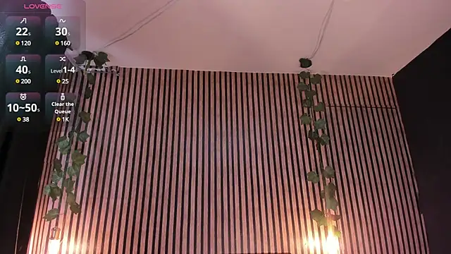 Victoria Ponce1 online show from February 7, 8:10 pm