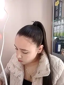 Victoria Ponce1 online show from October 29, 5:25 pm