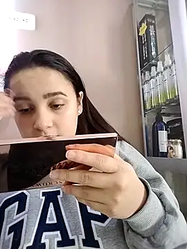 Victoria Ponce1 online show from October 30, 5:57 pm