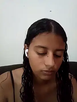 Babydol18  online show from December 29, 12:12 pm