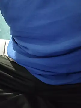 samee00721 online show from March 26, 2:22 pm