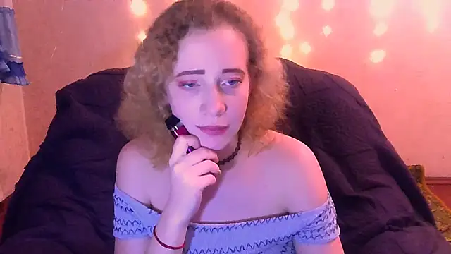 Snapshot of MelxMellie chatting on January 21, 10:41 pm MelxMellie online show from January 21, 10:41 pm