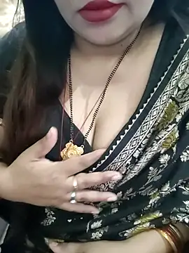 Snapshot of Mayuri77 chatting on February 24, 5:16 am Mayuri77 online show from February 24, 5:16 am