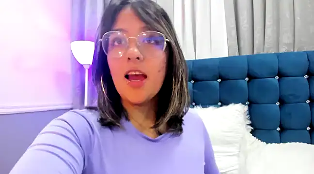 Pandoracherry online show from February 20, 6:39 am