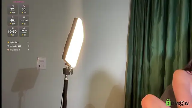 Snapshot of Lola_lolota chatting on October 19, 6:58 am Lola lolota online show from October 19, 6:58 am
