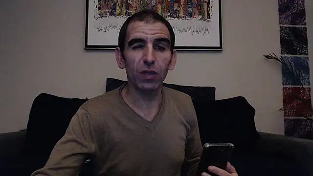 Snapshot of Samir_44200 chatting on September 26, 6:17 am Samir 44200 online show from September 26, 6:17 am