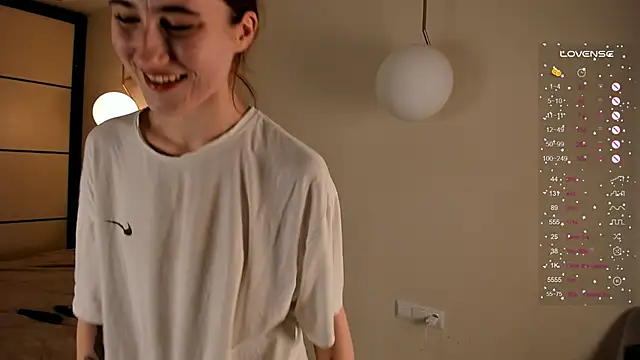 KimStevens online show from December 7, 12:02 pm