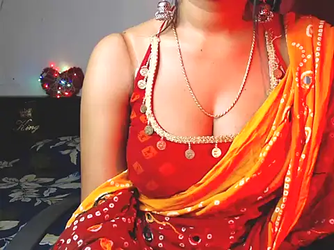 Snapshot of Missjaan chatting on June 5, 6:52 am Missjaan online show from June 5, 6:52 am