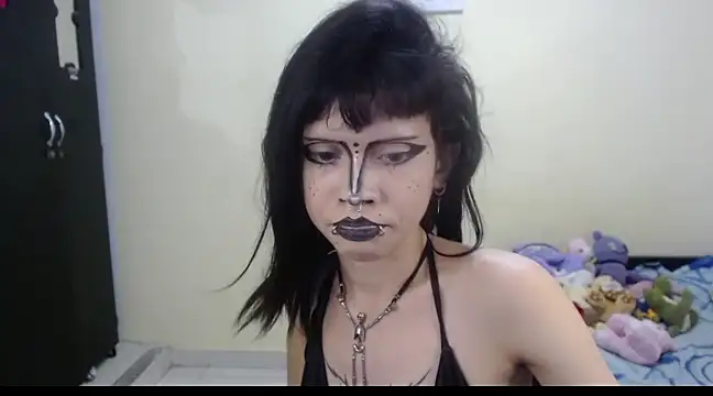 hachi kitty online show from March 20, 5:24 am