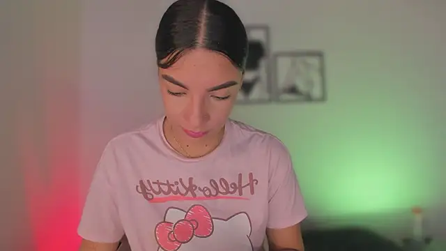 777AylinZ online show from January 15, 11:26 am