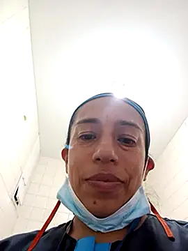 Snapshot of yaz_guzman chatting on January 12, 1:58 pm yaz guzman online show from January 12, 1:58 pm