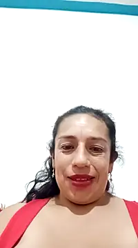 Snapshot of yaz_guzman chatting on January 18, 5:52 am yaz guzman online show from January 18, 5:52 am