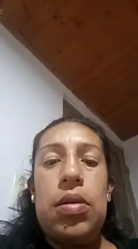 Snapshot of yaz_guzman chatting on March 23, 12:26 am yaz guzman online show from March 23, 12:26 am