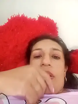 Snapshot of yaz_guzman chatting on September 14, 9:58 pm yaz guzman online show from September 14, 9:58 pm