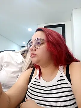 CURVY-HORNY online show from November 8, 3:07 am